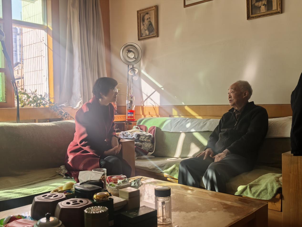 英国上市公司365