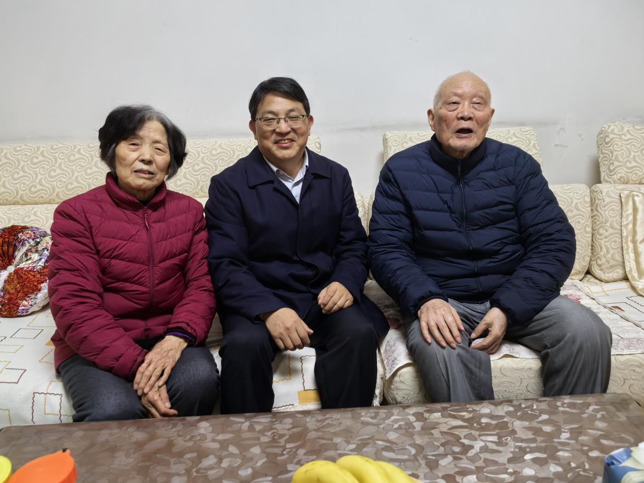 英国上市公司365