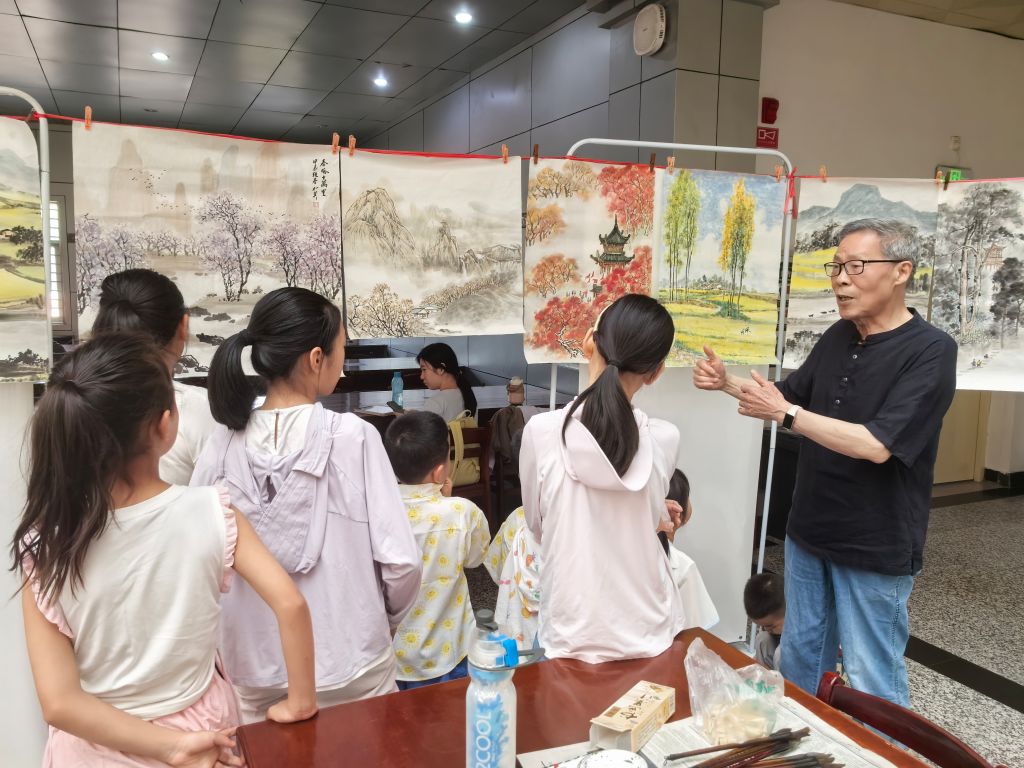 英国上市公司365