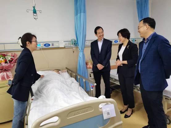 英国上市公司365