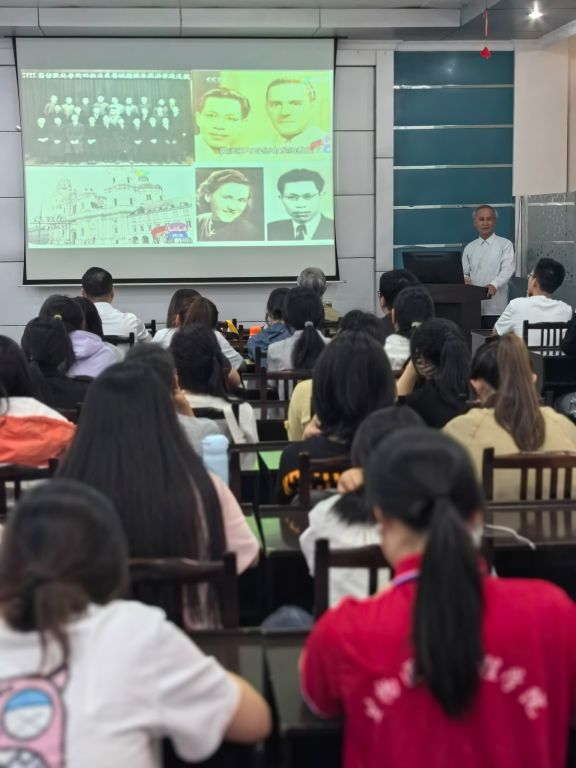 英国上市公司365