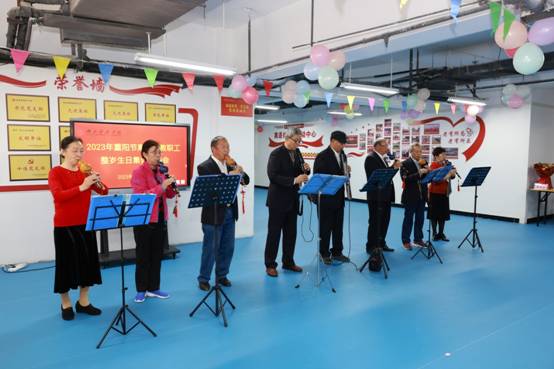 英国上市公司365