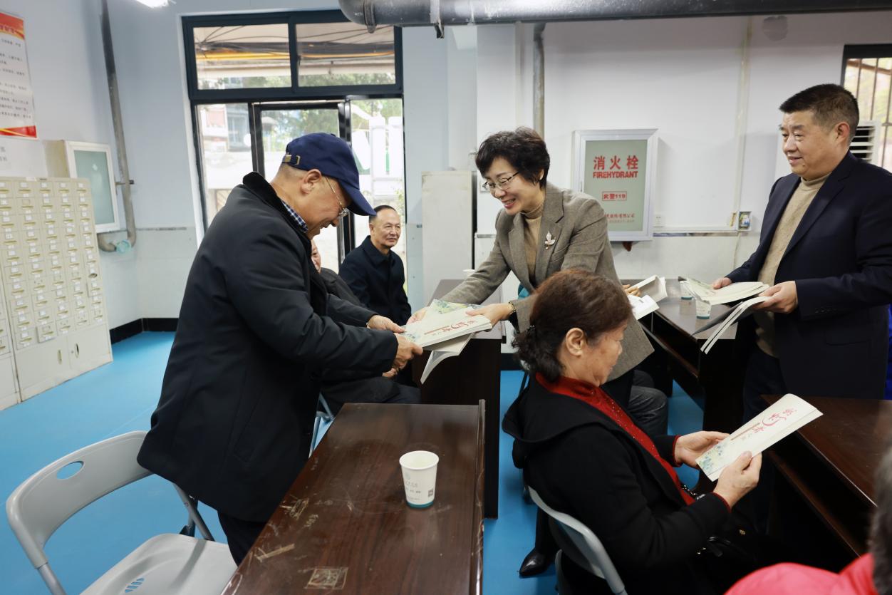 英国上市公司365