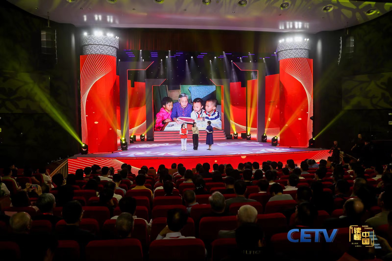 英国上市公司365