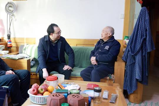 英国上市公司365