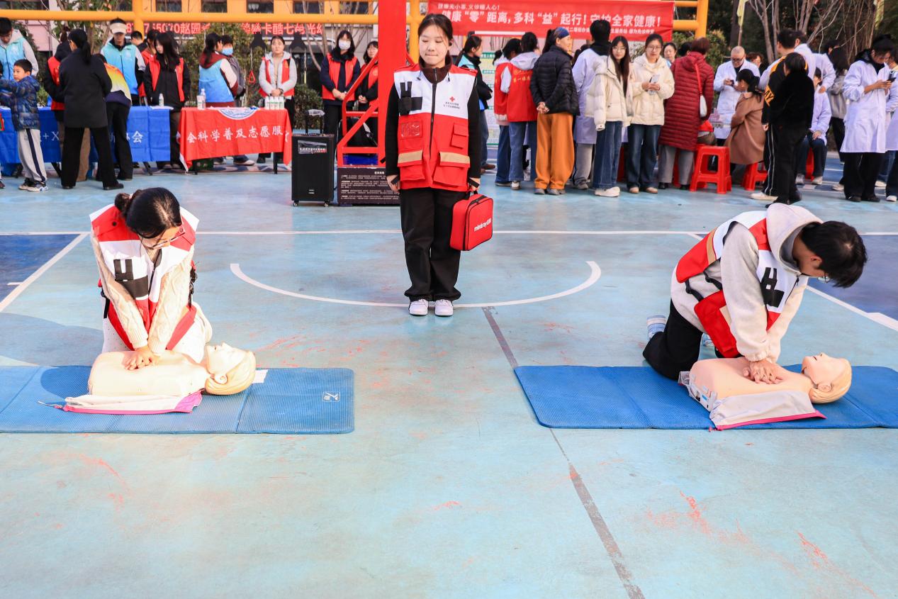 英国上市公司365