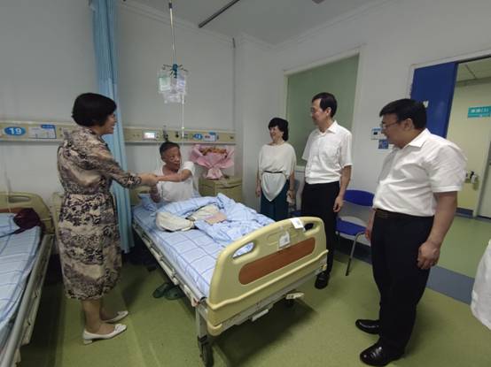 英国上市公司365